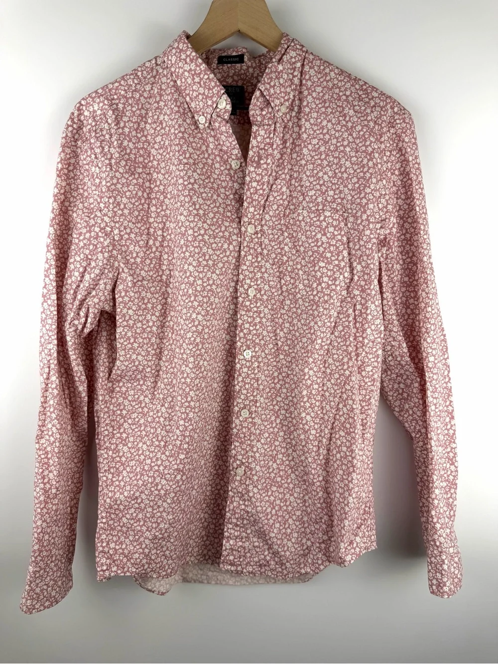 J Crew Men’s Pink Floral Flex Washed Medium Button Down Long Sleeved Cotton